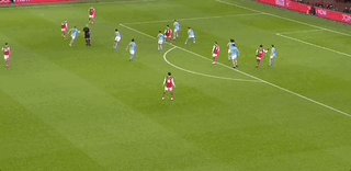 竞技宝赛事直播-【英超】丁丁传射格10哈宝建功,曼城3比1阿森纳登顶