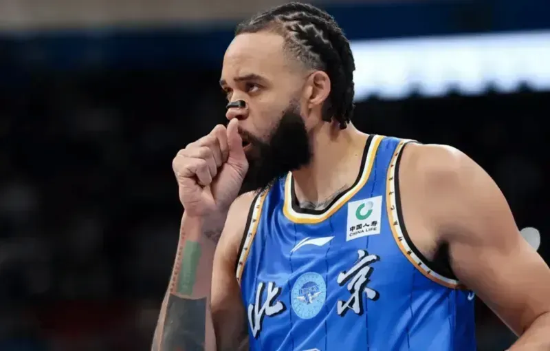 竞技宝官网平台-今晚北京vs广州大名单：麦基、周琦出战，徐昕在列